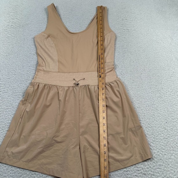 NWT Travis Mathew Dawn Glow Sleeveless Golf Romper Women's M Performance Stretch - Picture 8 of 11